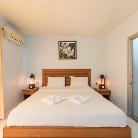 Simply Hotel 카타 비치 외부 사진